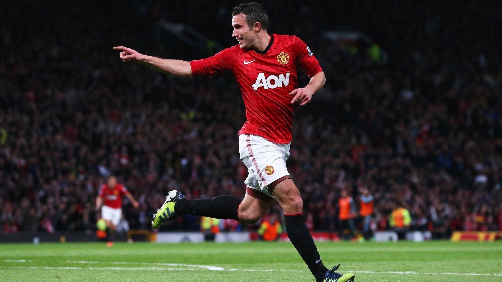 欧冠十六强首回合:那不勒斯1比1战平利物浦 南北足球风格碰撞火花四溢